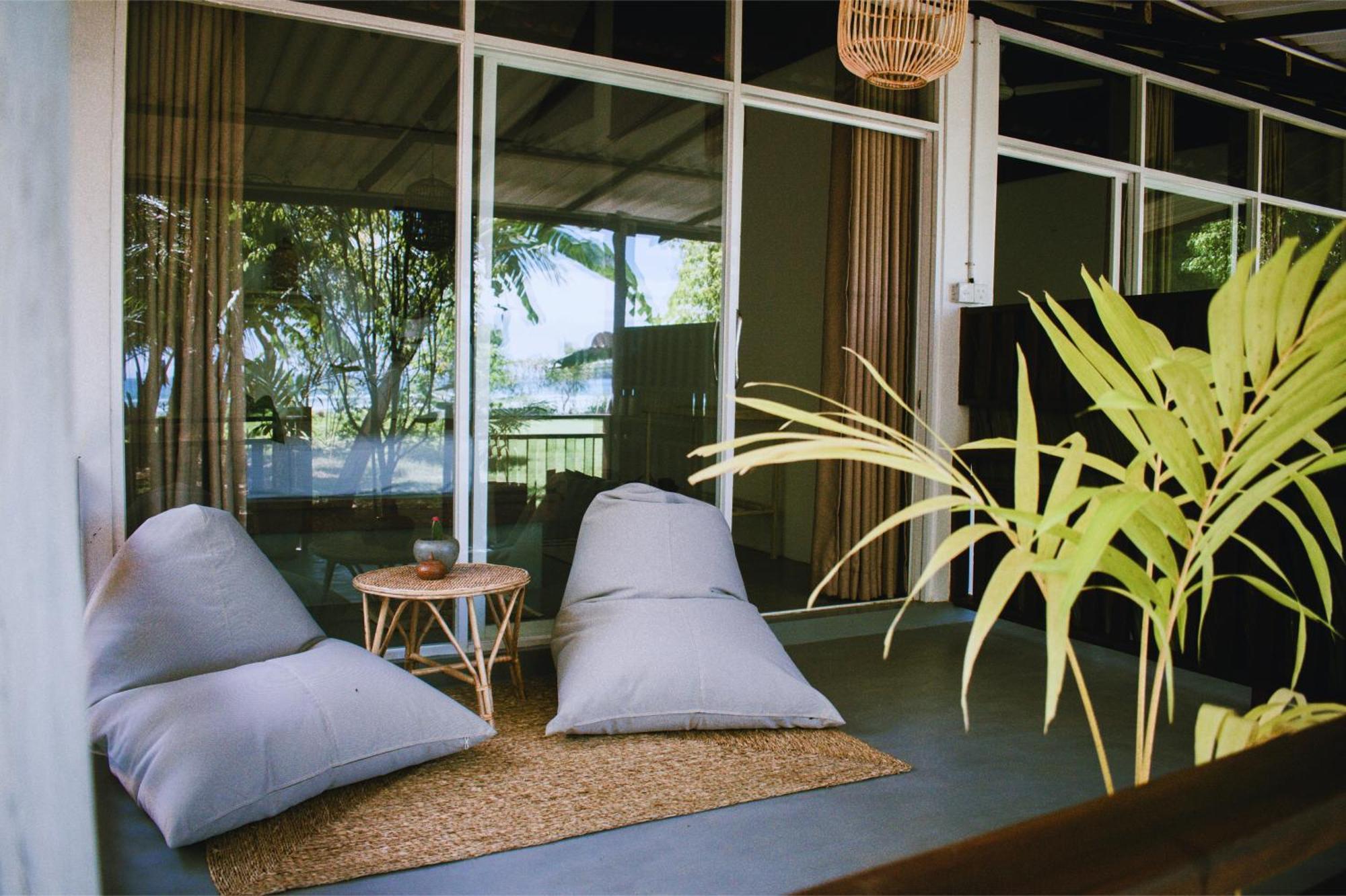 Calma - Surf, Yoga & Coffee On A Private Beach Dikwella Eksteriør billede