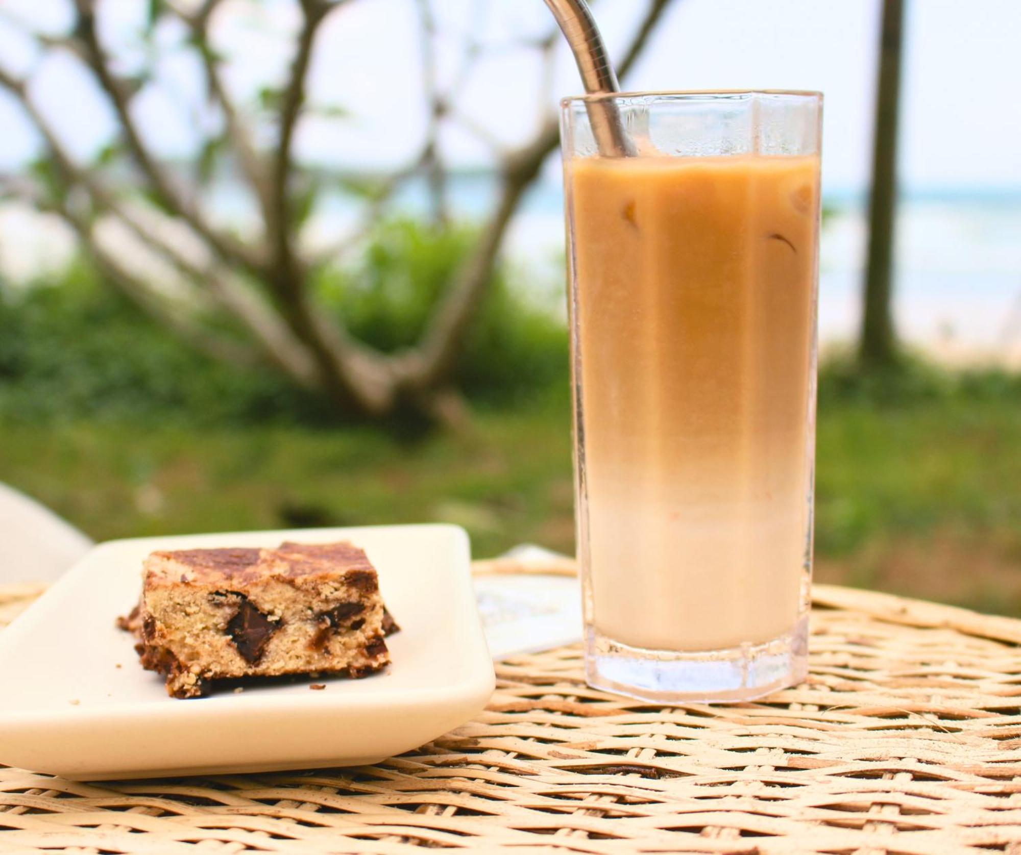 Calma - Surf, Yoga & Coffee On A Private Beach Dikwella Eksteriør billede